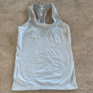 Athleta Momentum Tank Razorback